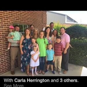 Meet your Posher, Carla